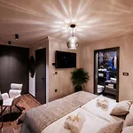 Luxury Vindemiae Apartment Zadar