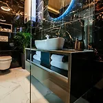 Luxury Vindemiae Apartment