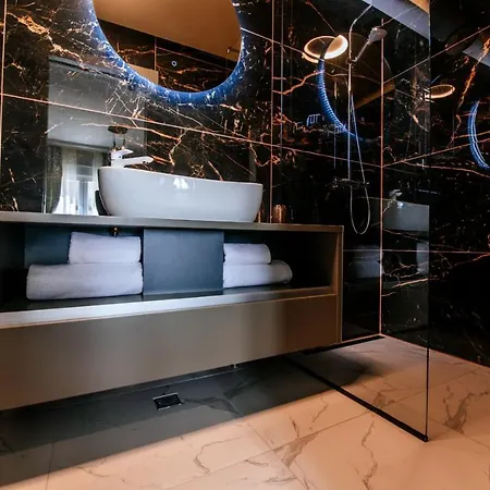 Apartament Luxury Vindemiae *