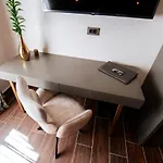 Luxury Vindemiae 扎达尔