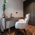 Luxury Vindemiae 扎达尔