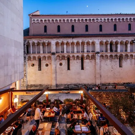 Luxury Vindemiae Daire Zadar
