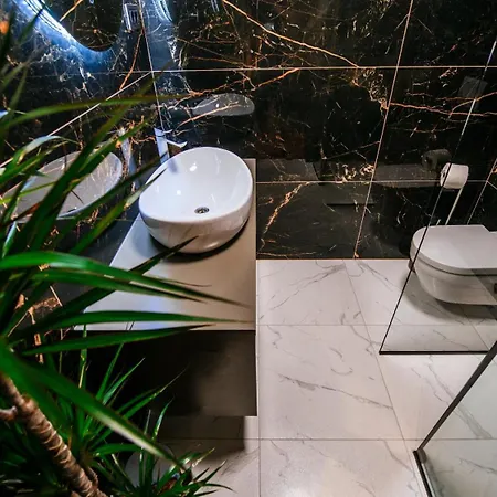 Lägenhet Luxury Vindemiae