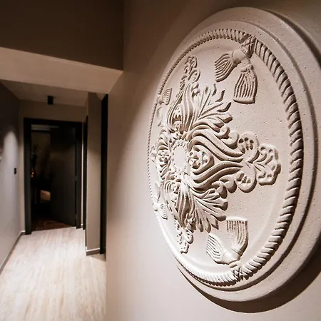 Luxury Vindemiae * زادار