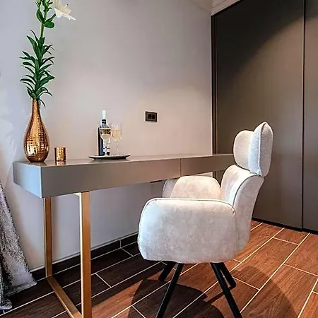Luxury Vindemiae Ζαντάρ
