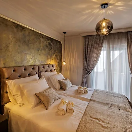Διαμέρισμα Luxury Vindemiae